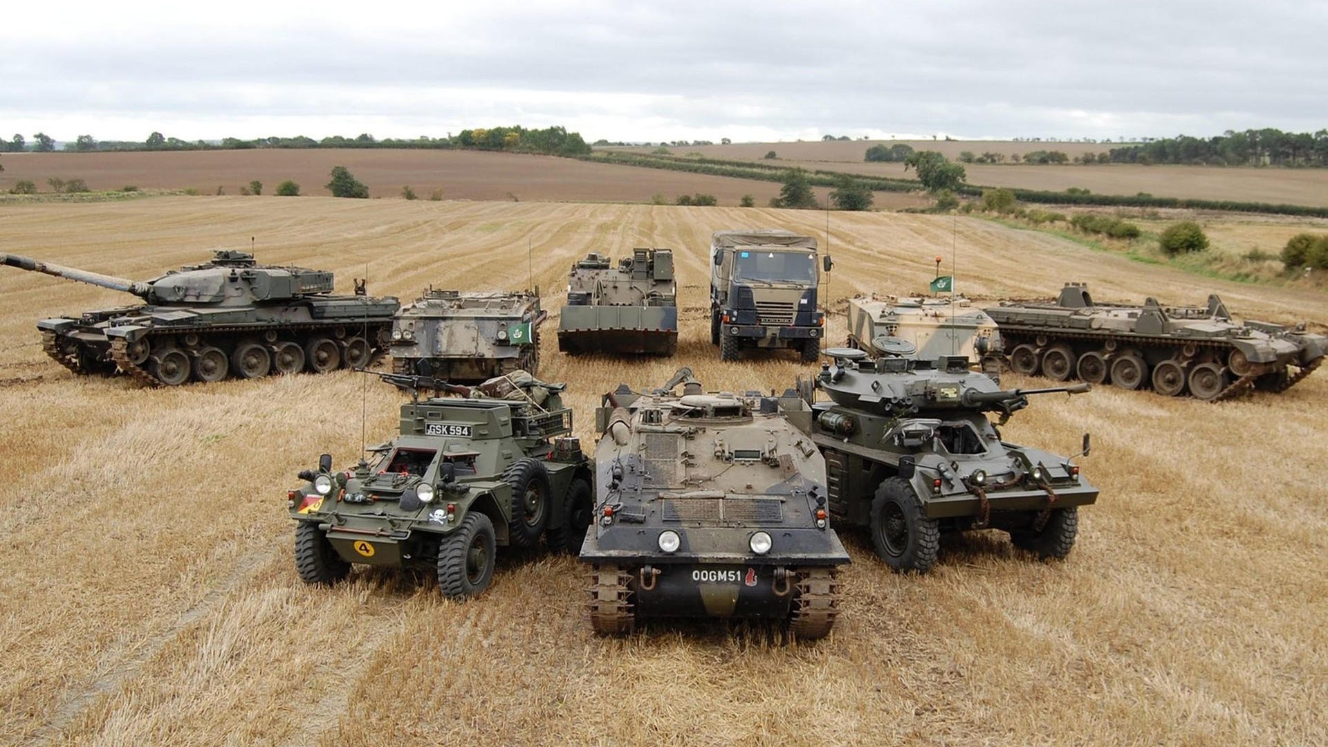 西班牙青年队在欧洲大赛中表现抢眼，潜力无限